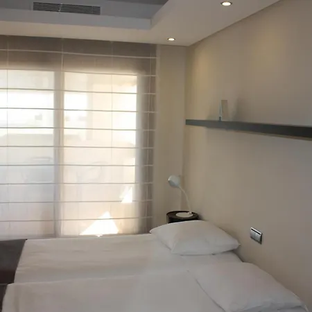 125 - Beach Apartment - Private Pool * אסטפונה