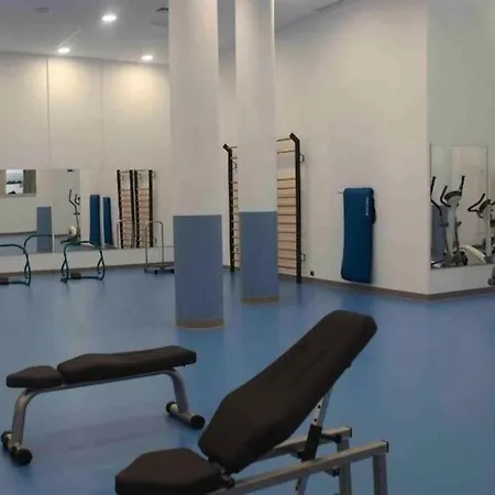 125 - Beach Apartment - Private Pool דירה